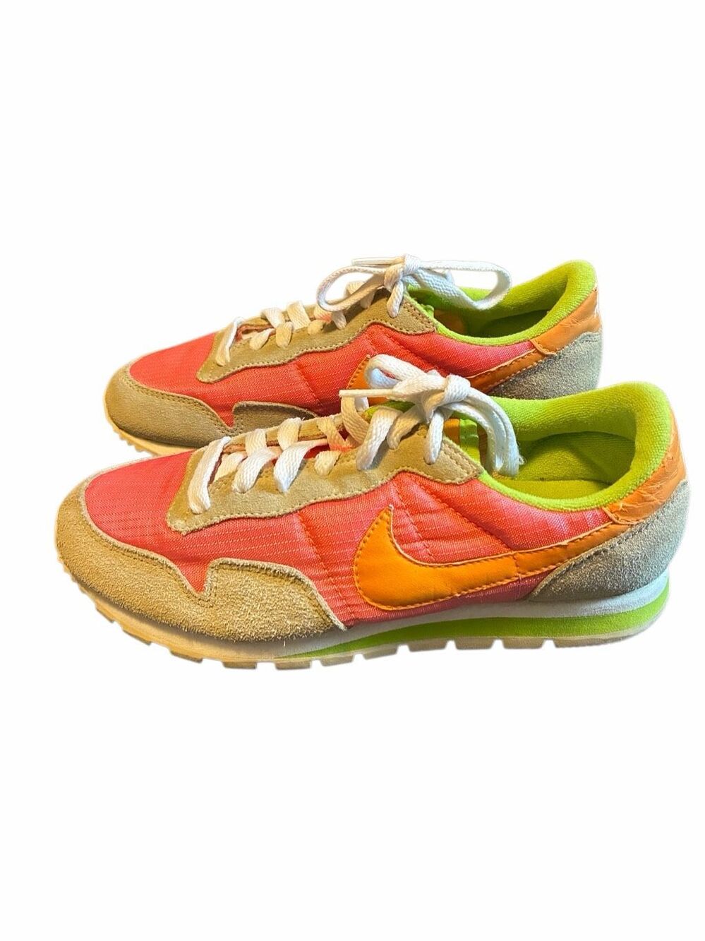 Nike Venture Runner Sneaker